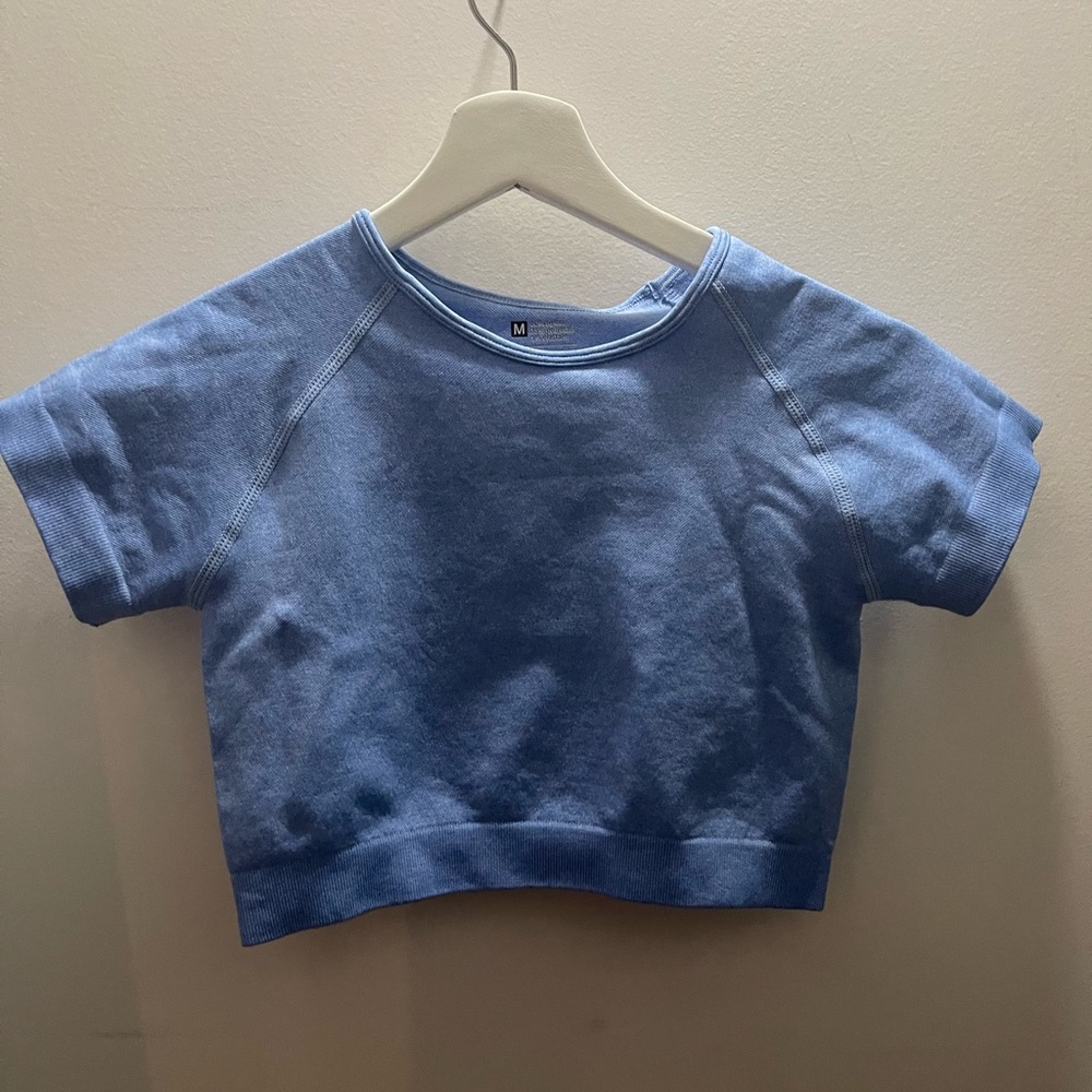 Blue workout crop top